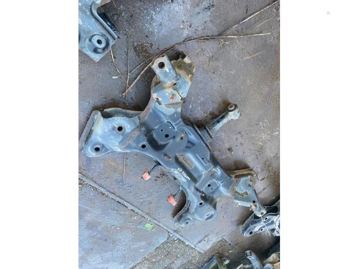 Gebruikte Subframe Kia Picanto (TA) 1.0 12V Bi-Fuel Prijs € 108,90 Inclusief btw aangeboden door Autosloperij de Turk