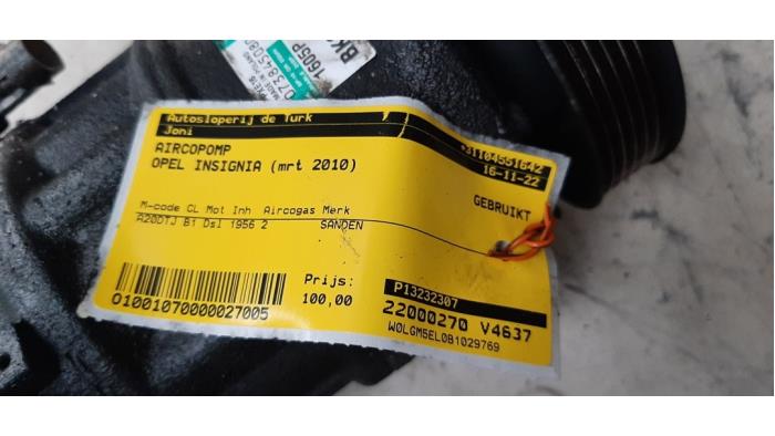 Aircopomp van een Opel Insignia 2.0 CDTI 16V 130 Ecotec 2010