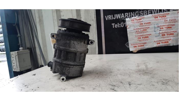 Aircopomp van een Opel Insignia 2.0 CDTI 16V 130 Ecotec 2010