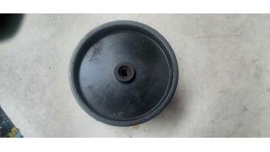 Gebruikte Pomp Servo Mercedes C Sportcoupé (C203) 1.8 C-180K 16V Prijs € 54,45 Inclusief btw aangeboden door Autosloperij de Turk