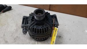 Gebruikte Dynamo Mercedes CLK (R209) 3.0 280 V6 18V Prijs € 82,28 Inclusief btw aangeboden door Autosloperij de Turk