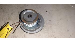 Gebruikte Waterpomp Opel Astra H (L48) 1.6 16V Twinport Prijs € 32,67 Inclusief btw aangeboden door Autosloperij de Turk