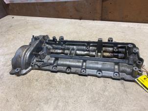 Gebruikte Kleppendeksel Mercedes E (C207) E-350 CDI BlueEfficiency 3.0 V6 24V Prijs € 54,45 Inclusief btw aangeboden door Autosloperij de Turk