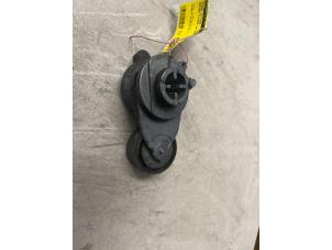 Gebruikte Spanner multiriem Mercedes E (C207) E-350 CDI BlueEfficiency 3.0 V6 24V Prijs € 54,45 Inclusief btw aangeboden door Autosloperij de Turk