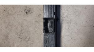 Gebruikte Schakelaar Fiat Doblo Cargo (263) 1.3 D Multijet Prijs € 16,94 Inclusief btw aangeboden door Autosloperij de Turk