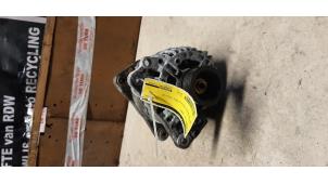 Gebruikte Dynamo Volkswagen Bora (1J2) 2.0 Prijs € 54,45 Inclusief btw aangeboden door Autosloperij de Turk