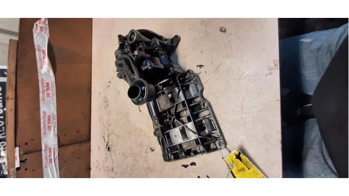 Gebruikte Oliepomp BMW 3 serie (E93) 320Xd 16V Prijs € 108,90 Inclusief btw aangeboden door Autosloperij de Turk