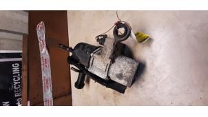 Gebruikte Stuurpomp Peugeot 307 (3A/C/D) 1.6 16V Prijs € 65,34 Inclusief btw aangeboden door Autosloperij de Turk