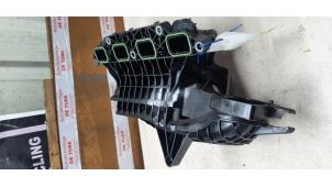 Gebruikte Inlaatspruitstuk Volkswagen Golf VI (5K1) 1.4 TSI 122 16V Prijs € 76,23 Inclusief btw aangeboden door Autosloperij de Turk