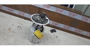 Gebruikte Benzinepomp Renault Megane III CC (EZ) 1.4 16V TCe 130 Prijs € 54,45 Inclusief btw aangeboden door Autosloperij de Turk