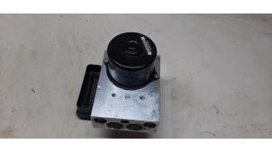 Gebruikte ABS Pomp Mercedes CLK (R209) 3.5 350 V6 18V Prijs € 196,02 Inclusief btw aangeboden door Autosloperij de Turk