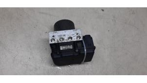 Gebruikte ABS Pomp Kia Cee'd Sporty Wagon (EDF) 1.6 16V Prijs € 108,90 Inclusief btw aangeboden door Autosloperij de Turk