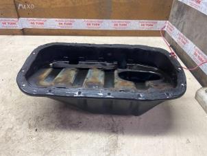 Gebruikte Carterpan Renault Twingo II (CN) 1.2 16V Prijs € 54,45 Inclusief btw aangeboden door Autosloperij de Turk