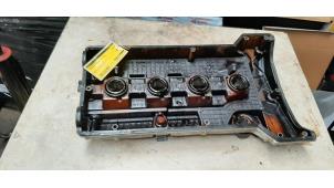 Gebruikte Kleppendeksel Mercedes C (W203) 1.8 C-180K 16V Prijs € 54,45 Inclusief btw aangeboden door Autosloperij de Turk