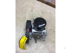 Gebruikte ABS Pomp Mercedes C (C204) 2.2 C-220 CDI 16V BlueEfficiency Prijs € 163,35 Inclusief btw aangeboden door Autosloperij de Turk