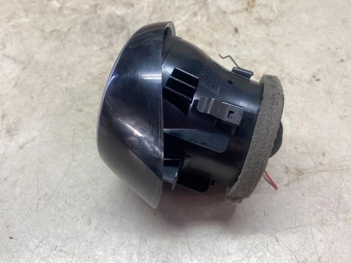 Luchtrooster Dashboard van een Audi A1 (8X1/8XK) 1.4 TFSI 16V 122 2015