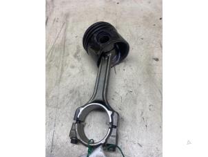 Gebruikte Zuiger Opel Combo Tour 1.3 CDTI 16V ecoFlex Prijs € 21,78 Inclusief btw aangeboden door Autosloperij de Turk