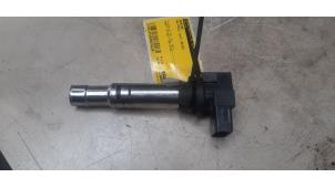 Gebruikte Bobine Volkswagen Polo V (6R) 1.2 12V BlueMotion Technology Prijs € 10,89 Inclusief btw aangeboden door Autosloperij de Turk