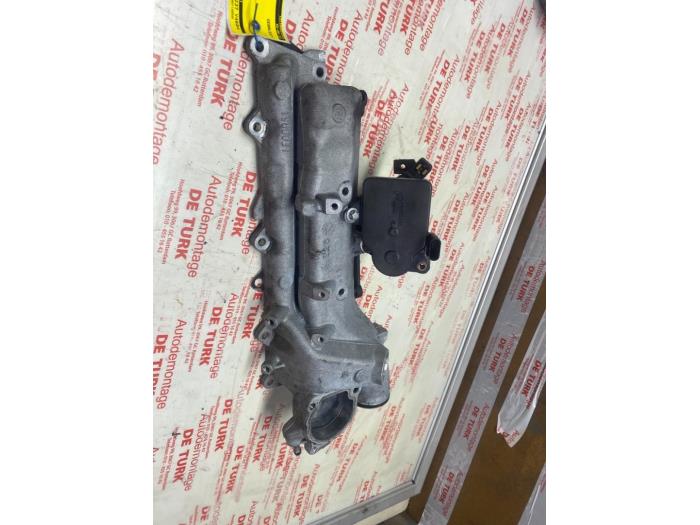 Gebruikte Inlaatspruitstuk Chrysler 300 C 3.0 CRD V6 24V Prijs € 108,90 Inclusief btw aangeboden door Autosloperij de Turk