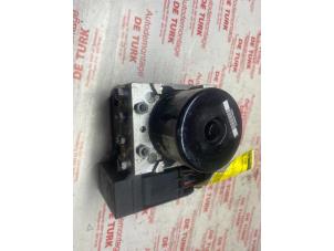 Gebruikte ABS Pomp Mercedes C Estate (S204) 2.2 C-220 CDI 16V BlueEfficiency Prijs € 163,35 Inclusief btw aangeboden door Autosloperij de Turk