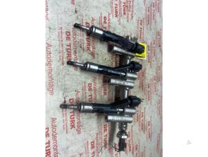 Gebruikte Verstuiver brug Peugeot 2008 (CU) 1.2 Vti 12V PureTech 82 Prijs € 108,90 Inclusief btw aangeboden door Autosloperij de Turk