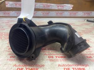 Gebruikte Luchtmassameter Mercedes C (W204) 1.8 C-180 CGI 16V Prijs € 76,23 Inclusief btw aangeboden door Autosloperij de Turk