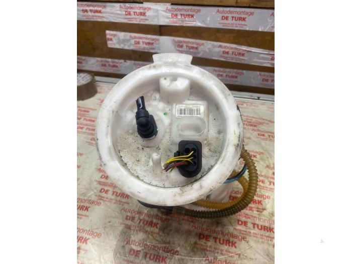 Gebruikte Benzinepomp BMW 3 serie (F30) 320i 1.6 16V EfficientDynamicsEdition Prijs € 54,45 Inclusief btw aangeboden door Autosloperij de Turk