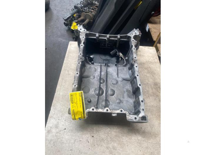 Gebruikte Carterpan Mercedes C (W204) 3.0 C-350 CDI V6 24V Prijs € 108,90 Inclusief btw aangeboden door Autosloperij de Turk