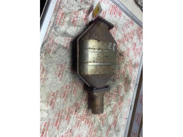 Gebruikte Roetfilter BMW 5 serie Touring (E39) 523i 24V Prijs € 381,15 Inclusief btw aangeboden door Autosloperij de Turk