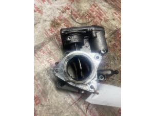 Gebruikte Gasklephuis Opel Insignia Sports Tourer 2.0 CDTI 16V 160 Ecotec Prijs € 54,45 Inclusief btw aangeboden door Autosloperij de Turk