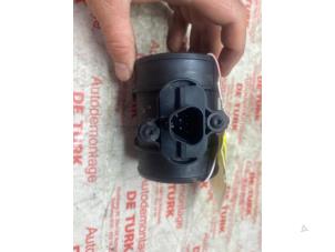 Gebruikte Luchtmassameter Opel Corsa E 1.3 CDTi 16V ecoFLEX Prijs € 21,78 Inclusief btw aangeboden door Autosloperij de Turk