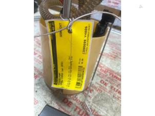 Gebruikte Dieselpomp Opel Corsa E 1.3 CDTi 16V ecoFLEX Prijs € 65,34 Inclusief btw aangeboden door Autosloperij de Turk