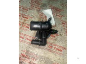 Gebruikte Thermostaathuis Opel Corsa D 1.3 CDTi 16V ecoFLEX Prijs € 16,94 Inclusief btw aangeboden door Autosloperij de Turk