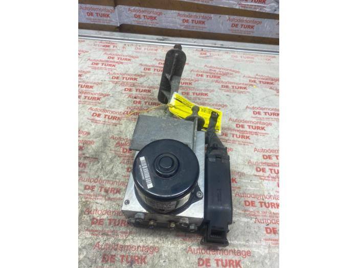 Gebruikte ABS Pomp Mercedes CLK (R209) 3.0 280 V6 18V Prijs € 130,68 Inclusief btw aangeboden door Autosloperij de Turk