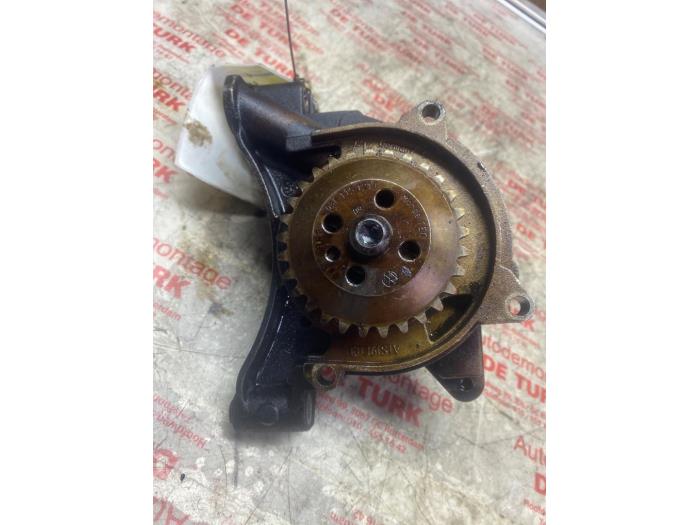 Gebruikte Oliepomp Seat Leon (1P1) 1.4 TSI 16V Prijs € 48,40 Inclusief btw aangeboden door Autosloperij de Turk