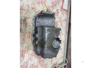 Gebruikte Carterpan Volkswagen Golf VI (5K1) 1.4 TSI 160 16V Prijs € 43,56 Inclusief btw aangeboden door Autosloperij de Turk