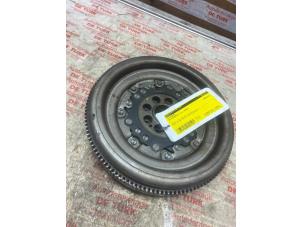 Gebruikte Vliegwiel Volkswagen Scirocco (137/13AD) 2.0 TSI 16V Prijs € 76,23 Inclusief btw aangeboden door Autosloperij de Turk