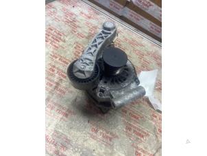 Gebruikte Dynamo Peugeot 208 I (CA/CC/CK/CL) 1.4 16V Prijs € 32,67 Inclusief btw aangeboden door Autosloperij de Turk