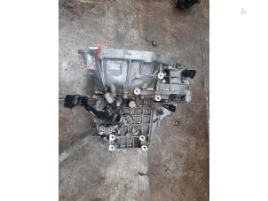 Gebruikte Versnellingsbak Hyundai i10 (B5) 1.2 16V Prijs € 163,35 Inclusief btw aangeboden door Autosloperij de Turk