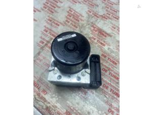 Gebruikte ABS Pomp Mercedes C (W204) 2.2 C-220 CDI 16V BlueEFFICIENCY Prijs € 130,68 Inclusief btw aangeboden door Autosloperij de Turk