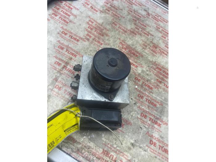 Gebruikte ABS Pomp Opel Insignia 2.0 CDTI 16V 130 Ecotec Prijs € 54,45 Inclusief btw aangeboden door Autosloperij de Turk