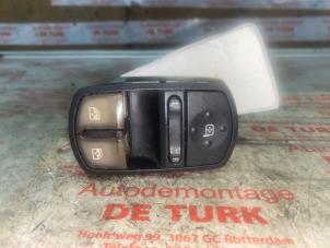 Gebruikte Ruit schakelaar elektrisch Opel Corsa D 1.3 CDTi 16V ecoFLEX Prijs € 10,89 Inclusief btw aangeboden door Autosloperij de Turk