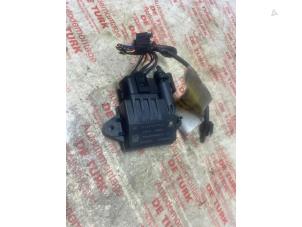 Gebruikte Gloeirelais Mercedes E (C207) E-350 CDI V6 24V Prijs € 32,67 Inclusief btw aangeboden door Autosloperij de Turk