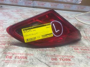 Gebruikte Linker Koplamp Opel Astra J (PC6/PD6/PE6/PF6) 1.4 Turbo 16V Prijs € 54,45 Inclusief btw aangeboden door Autosloperij de Turk