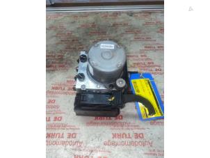 Gebruikte ABS Pomp Kia Sportage (SL) 1.6 GDI 16V 4x2 Prijs € 96,80 Inclusief btw aangeboden door Autosloperij de Turk