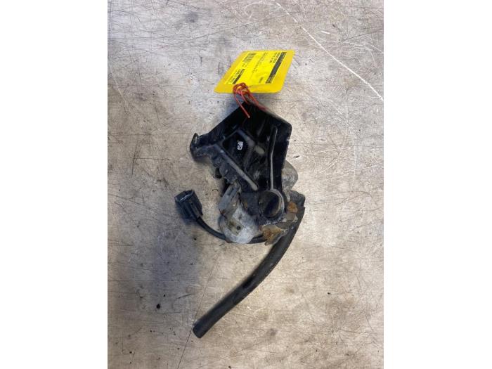 Gebruikte Vacuumpomp (Benzine) Volvo V70 (SW) 2.4 20V 140 Prijs € 54,45 Inclusief btw aangeboden door Autosloperij de Turk