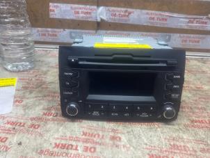 Gebruikte Radio CD Speler Kia Sportage (SL) 1.6 GDI 16V 4x2 Prijs € 120,00 Margeregeling aangeboden door Autosloperij de Turk