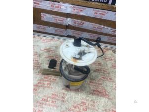 Gebruikte Benzinepomp Hyundai i30 (FD) 1.4 CVVT 16V Prijs € 54,45 Inclusief btw aangeboden door Autosloperij de Turk