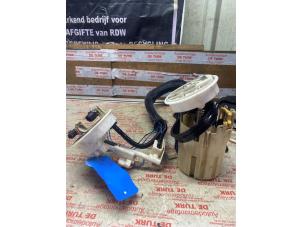 Gebruikte Tank element Pomp Mercedes E (W211) 3.0 E-280 CDI 24V Prijs € 54,45 Inclusief btw aangeboden door Autosloperij de Turk