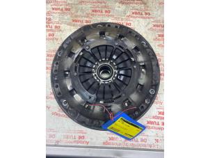 Gebruikte Vliegwiel BMW 1 serie (E87/87N) 116i 2.0 16V Prijs € 108,90 Inclusief btw aangeboden door Autosloperij de Turk